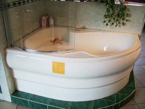 Niagara jobbos sarokkád vásárlás - Sarok kádak - Öntött márvány fürdőkád ülőkével -